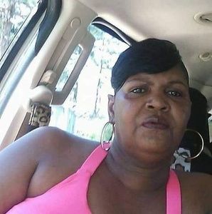 Meet your Posher, Mae